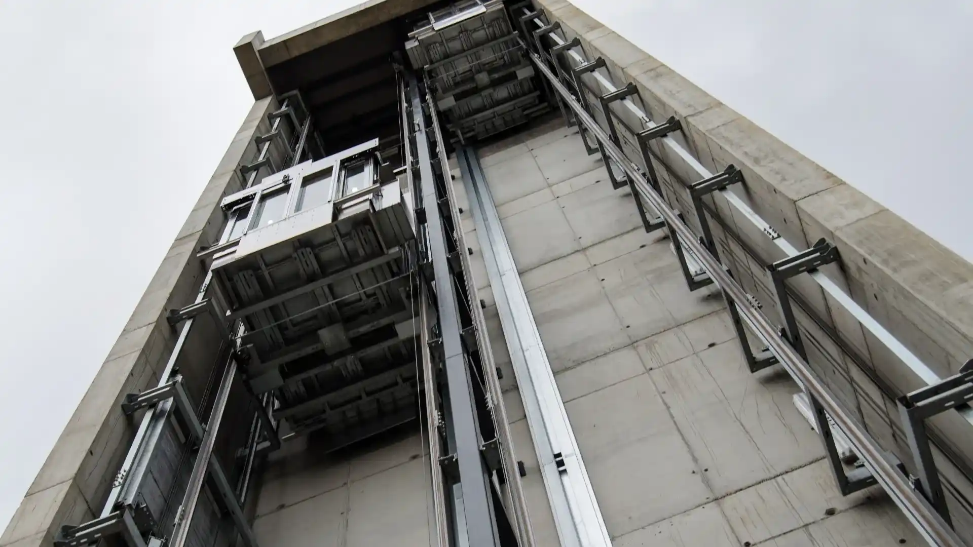 Cargo Lifts