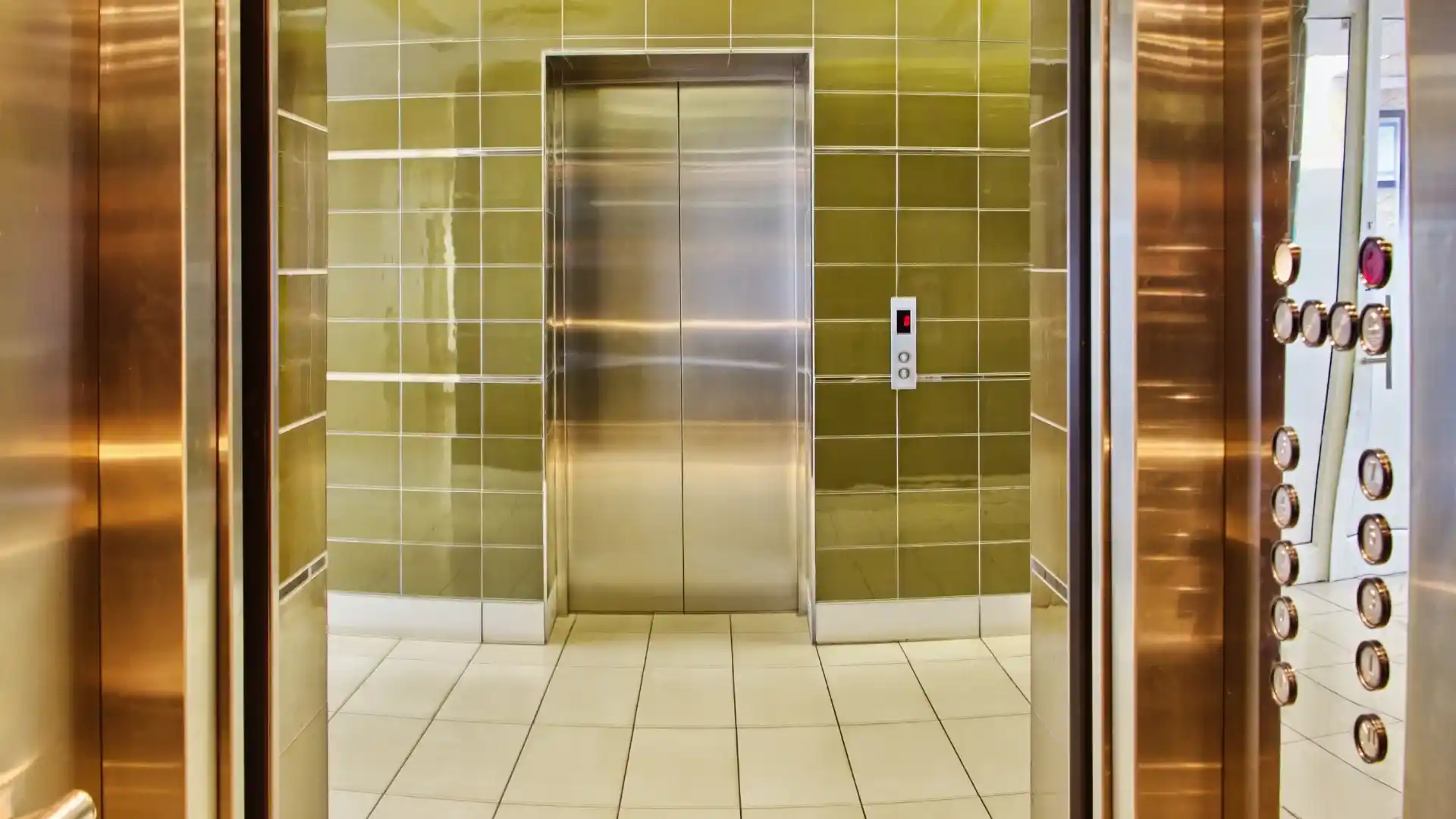 Passenger Lift